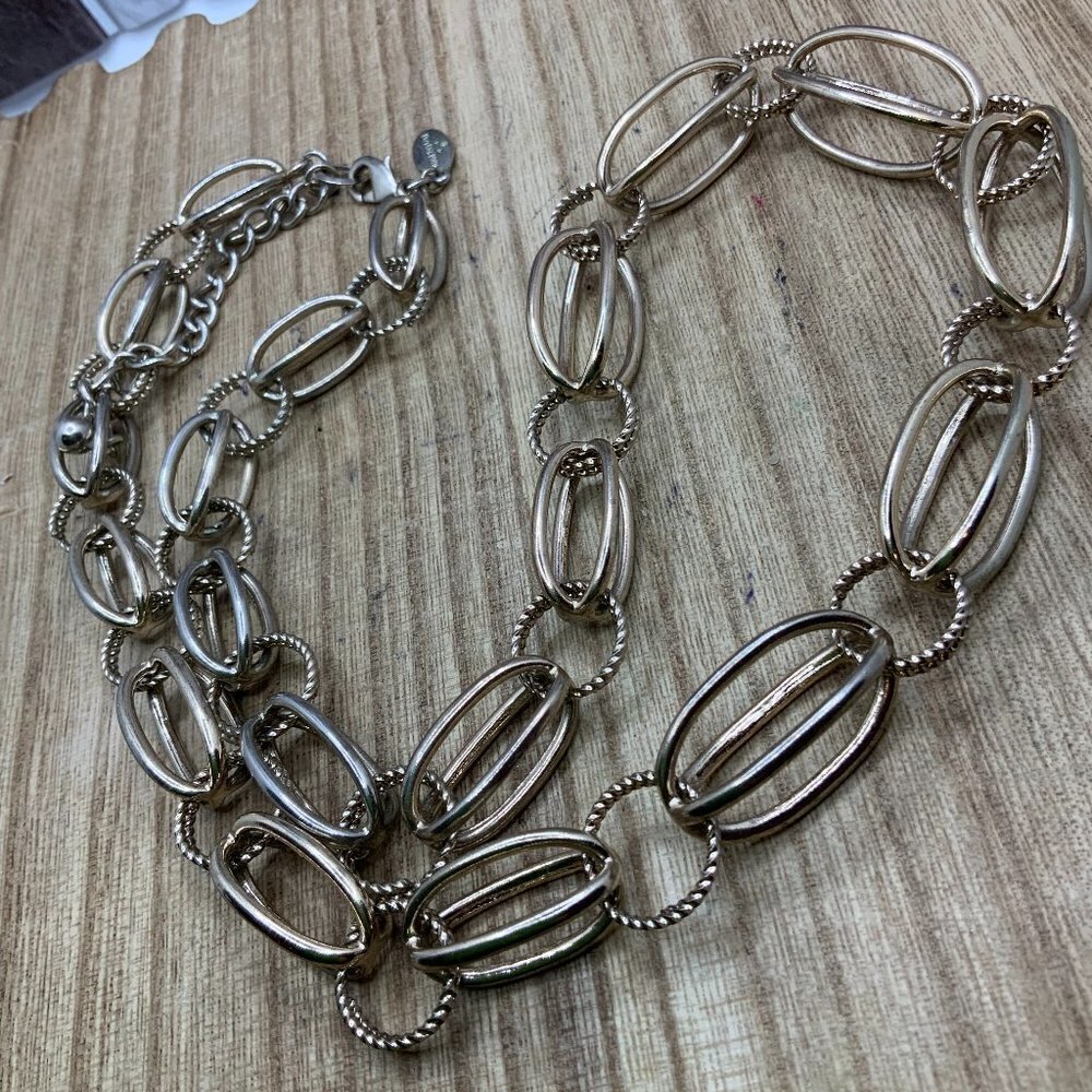 Ann Taylor Gold Tone Link Necklace